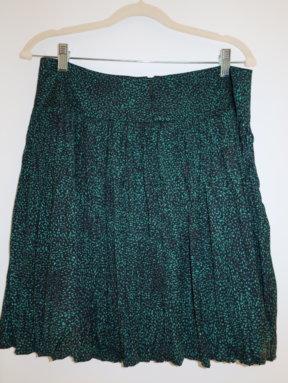 Banana Republic Green and Black Polka Dotted A line Mini Skirt Size 10 - Picture 4 of 7